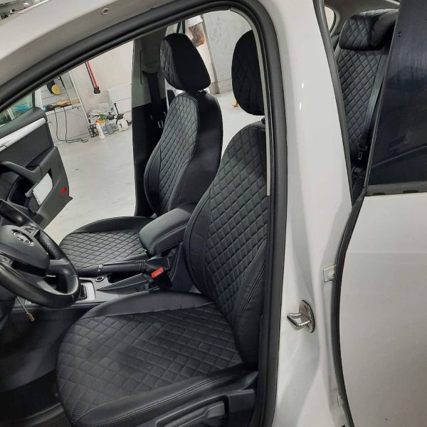 Чехлы Автопилот на Skoda Octavia A7 2013-2020 г.в. Чехлы Автопилот на Skoda Octavia A7 2013-2020 г.в.